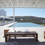 Milos Breeze Boutique Hotel