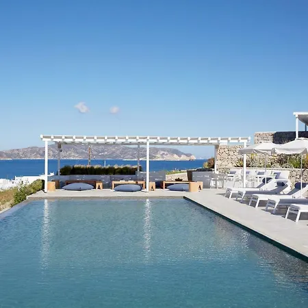 Milos Breeze Boutique فندق