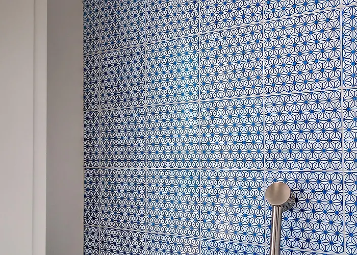 Milos Breeze Boutique ホテル 4*