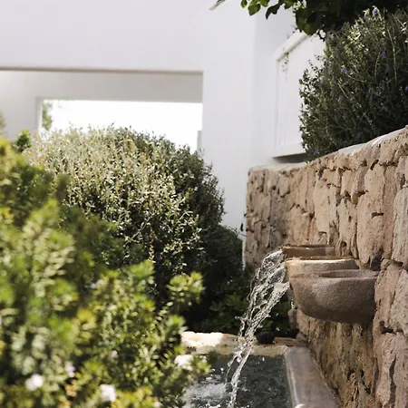 Milos Breeze Boutique