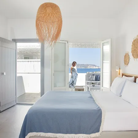Hotel Milos Breeze Boutique 4*