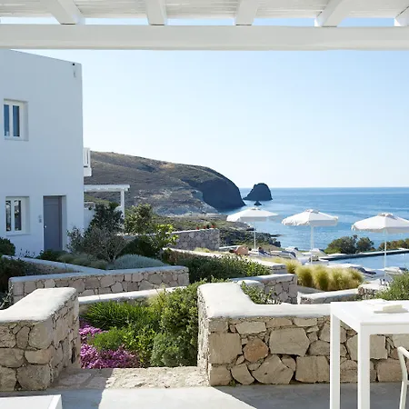 Milos Breeze Boutique Hotel