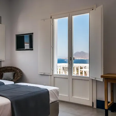 Milos Breeze Boutique Hotel