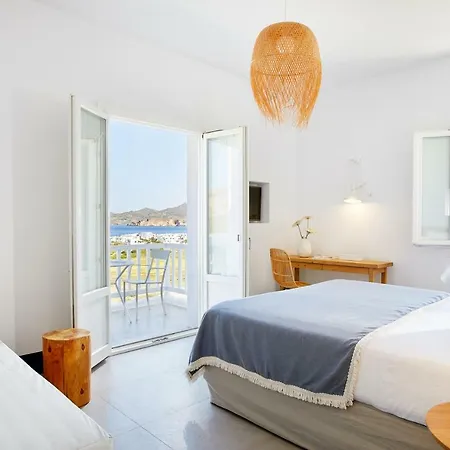 Hotel Milos Breeze Boutique 4*