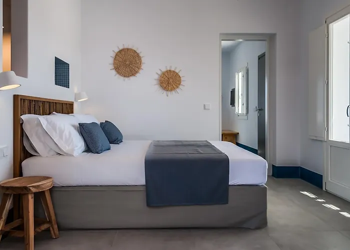 Hotel Milos Breeze Boutique 4*