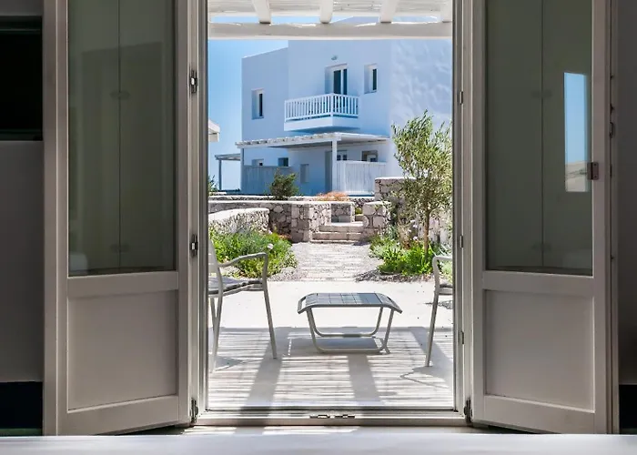 Hotel Milos Breeze Boutique