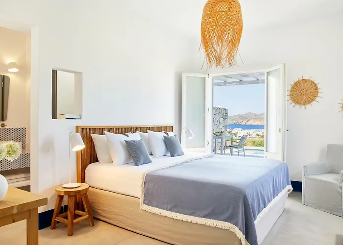 Milos Breeze Boutique 4*